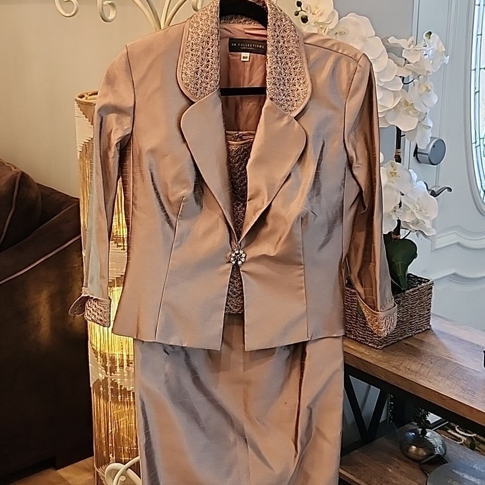 KM collection size 8P long formal dress and jacket taupe gold champagne color
